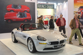 BMW Z8 (2000) - bereits heute ein Klassiker und im Hintergrund gemeinsam mit dem 507 gezeigt - Auto e Moto d'Epoca 2014
