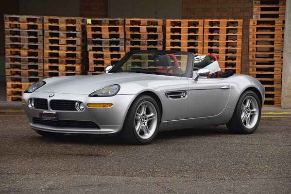 Bild: BMW Z8 Roadster (2001) - als Lot 119 an der Versteigerung der Oldtimer Galerie in Gstaad am 29. Dezember 2017