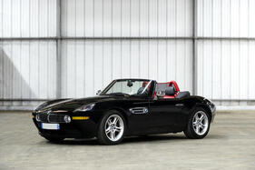 BMW Z8 Roadster mit Hardtop (2003) - Lot 120 an der Bonhams Versteigerung "Les Grandes Marques du Monde à Paris" am 1. Februar 2024