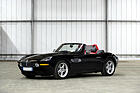 Image: BMW Z8 Roadster with hardtop (2003) - Lot 120 at the Bonhams auction "Les Grandes Marques du Monde à Paris" on February 1, 2024