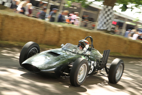 BRM P57 (1962) - Jack Stewart im Cockpit
