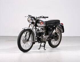 BSA Bantam D7 Super (1965) - als Lot 03 angeboten an der Dorotheum-Auktion "Klassische Automobile" am 1. Juli 2023