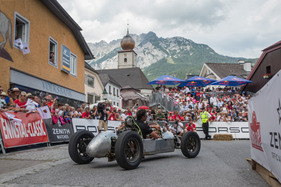 BT 750 (1954) - mit Startnummer R005 an der Ennstal-Classic 2017