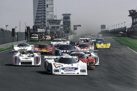 Bad Vibrations - Ford C 100 (1982) 1000 km-Rennen Nürburgring - Startet von der Pole-Position, fällt aber mit Getriebsschaden aus