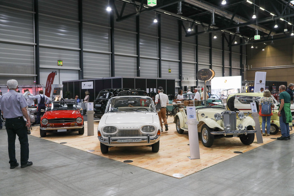 Bathtub Taunus next to Ford Anglia and MG TD - Swiss Classic World Lucerne 2023