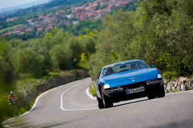 Begleitfahrzeug an der Mille Miglia 2012 - Ferrari 365 GTB/4 (1971)