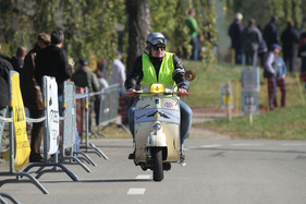 Begleitroller für die Fahrradfahrer - Memorial Bergrennen Opfertshofen "Rendezvous am Kleinen Klausen" 2021