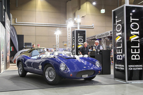 Bei Belmot diente ein Cougar auf Jaguar-Basis als Blickfang – Swiss Classic World Luzern 2022 Bei Belmot diente ein Cougar auf Jaguar-Basis als Blickfang – Swiss Classic World Luzern 2022