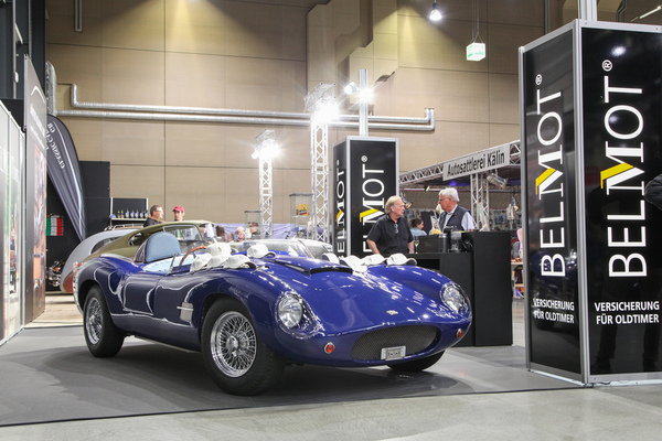 Bei Belmot diente ein Cougar auf Jaguar-Basis als Blickfang – Swiss Classic World Luzern 2022