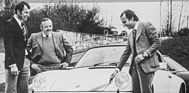 Bei Porsche - von links nach rechts - Manfred Jantke, Mitarbeiter von Graf Rossi, Graf Gregorio Rossi di Montelera (Inhaber und Chef von Martini&Rossi)