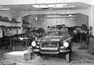 Bei Vignale (1953) - Endmontage, vorne ist ein Cadillac zu sehen
