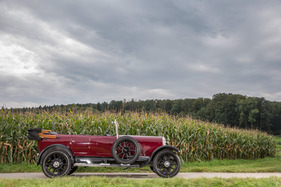 Image for article Top-class field of participants at the 22nd British Classic Car Meeting St. Moritz on July 10-12, 2015