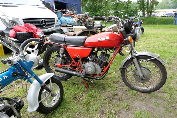 Benelli 125 2C (1978) – In Bockhorn findet man auch italienische Raritäten – Bockhorner Oldtimermarkt 2024