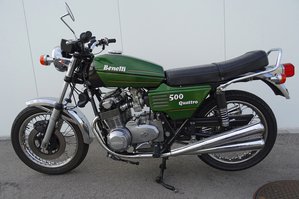 Benelli 500 Quattro (1975) - als Lot 23 an der Versteigerung der Oldtimer Galerie in Toffen am 19. Oktober 2019