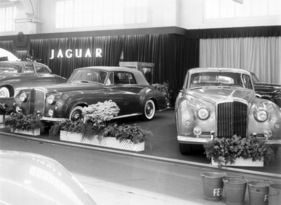 Der Genfer Automobilsalon der Jahre 1952/62/72/82