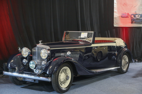 Bentley 3 1/2-Litre Derby Drophead Coupe (1934) - "Gstaad Classic Car Auction" der Oldtimer Galerie Toffen am 29 Dezember 2023 (Lot 139)