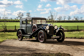 Bentley 3-Litre 'Red Label' Weymann Saloon by Freestone & Webb (1926) - als Lot 123 an der RM Sotheby's Cliveden House Versteigerung 2025