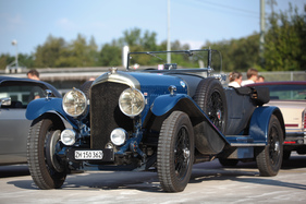 Bild Bentley 4 1/2 Litre - 1,8 Tonnen schwer aber wirklich langstreckentauglich - Dolder Classics September 2016