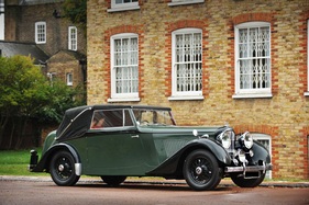 Bentley 4 1/2 Litre Cabriolet (1939) - als Lot 12 an der Bonhams Versteigerung Chantilly 2015