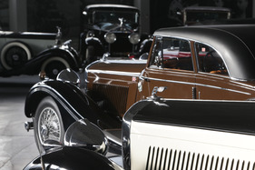Bentley 4 1/4 Litre (1937) - Teil der Sonderausstellung 2012/2013 "Luxus und Sport - Rolls-Royce und Bentley" im Pantheon in Muttenz bei Basel