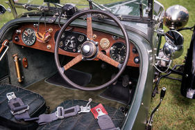 Bentley 4 1/4-Litre Four-Seater Tourer by James E. Pearce (1936) - angeboten als Lot 163 an der Versteigerung von RM Auctions in London am 31. Oktober 2012