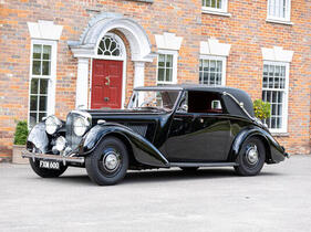Bentley 4 1/4-Litre MX Sedanca Coupé (1939) - als Lot 110 an der Bonhams Goodwood Revival Versteigerung 2025