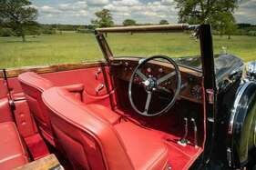 Bentley 4 1/4-Litre Parallel-Door Drophead Coupé by James Young (1937) - als Lot 907 angeboten in der Silverstone Auctions "The Dawn of Motoring Sale" am 5. August 2022