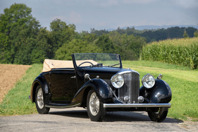 Bentley 4.5-Litre Cabriolet Walter Köng (1938) - als Lot 242 an der Bonhams Bonmont Versteigerung am 20. September 2020