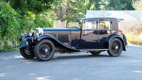 Bentley 8 Liter 'Silent Bloc' Saloon Vanden Plas (1931) - als Lot 050 an der Bonhams Quail Lodge Versteigerung am 24. August 2018
