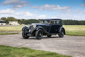 Bentley 8-Litre 'Silent Bloc' Saloon by Vanden Plas (1931) - Lot 217 an der RM/Sotheby's London Versteigerung vom 4 November 2023
