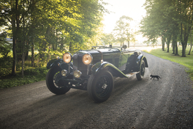 Bentley 8-Litre Tourer Vanden Plas (1932) - als Lot 121 an der RM/Sotheby's Versteigerung von Monterey am 19./20. August 2016