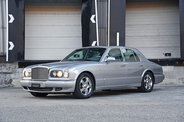Bild: Bentley Arnage Red Label (2002) - als Lot 58 an der Versteigerung der Oldtimer Galerie in Toffen am 21. März 2026