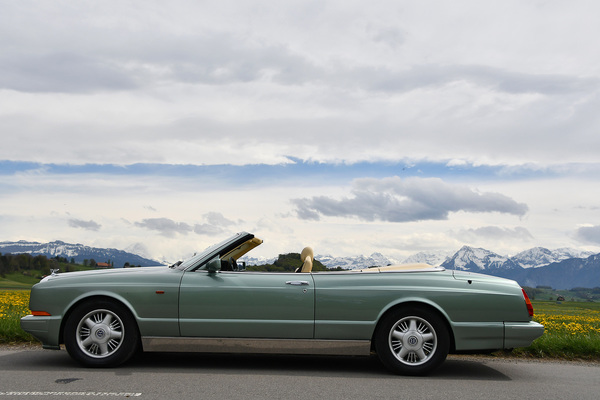 Bentley Azure (1996) - als Lot 22 angeboten an der Versteigerung der Oldtimer Galerie anlässlich der Swiss Classic World Luzern am 25. Mai 2019