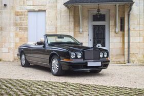 Bentley Azure (1998) - als Lot 122 angeboten an der Artcurial Rétromobile Paris Versteigerung am 2. Februar 2024