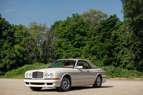 Bentley Azure (2001) - als Lot 108 an der RM/Sotheby's Online Only Open Roads June 2021 Versteigerung vom 23. - 30. Juni 2021