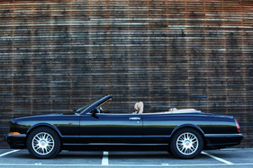 Bentley Azure (2002)