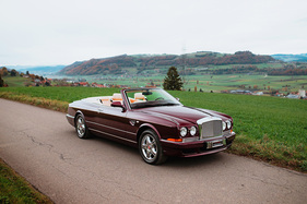 Bentley Azure Mulliner Final Series Performance (2003) - als Lot 125 an der "Gstaad Classic Car Auction" der Oldtimer Galerie Toffen am 29 Dezember 2023 (2003)