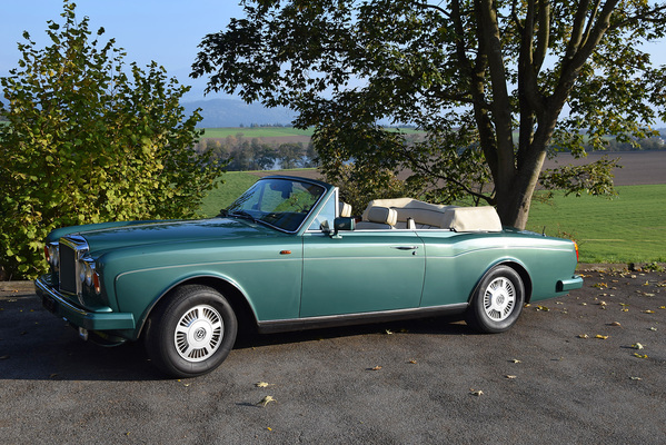 Bentley Continental Drophead (1988) - angeboten an der Versteigerung der Oldtimer Galerie in Toffen am 29. November 2014