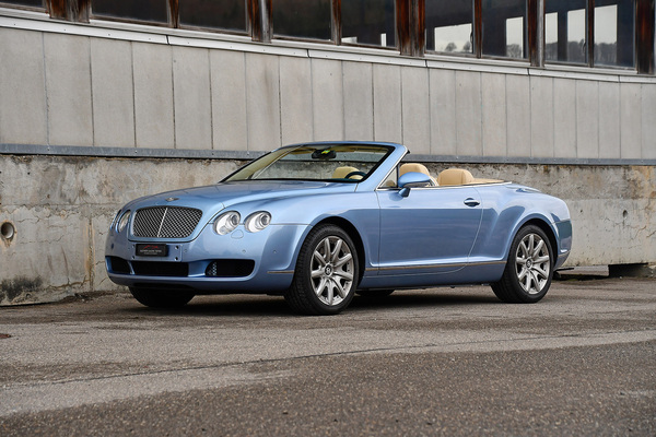 Bild: Bentley Continental GTC 6.0 (2008) - Lot 171 an der Versteigerung der Oldtimer Galerie Toffen am 23. März 2024