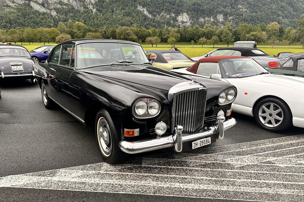 Bild: Bentley Continental Mk3 Chinese Eye (1963) - Luxus in Mollis - 43. British Car Meeting Mollis 2024
