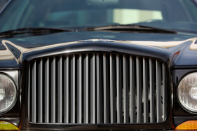 Bentley Continental R (1993) - diesen Bentley unterscheidet mehr als der Kühlergrill von parallel produzierten Rolls-Royce-Modellen