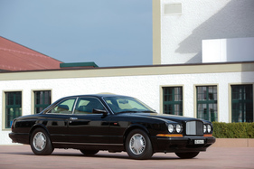 Bentley Continental R (1993) - fliessende Linien, grosse Räder