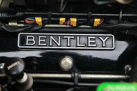 Bentley Continental R (1993) - klar beschriftet auch auf dem Motor