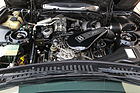 Bentley Continental R (1993) - trotz grossem Motorraum geht es da ziemlich gedrängt zu