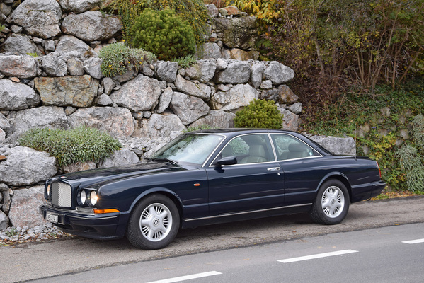 Image: Bentley Continental R (1996) - offered at the auction of the Oldtimer Gallery in Toffen on November 29, 2014