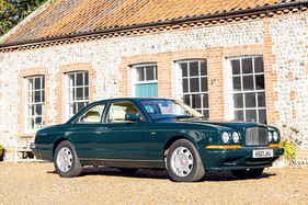 Bentley Continental R Coupé (1992) - als Lot 132 angeboten an der Bonhams Bond Street Versteigerung am 4. Dezember 2021