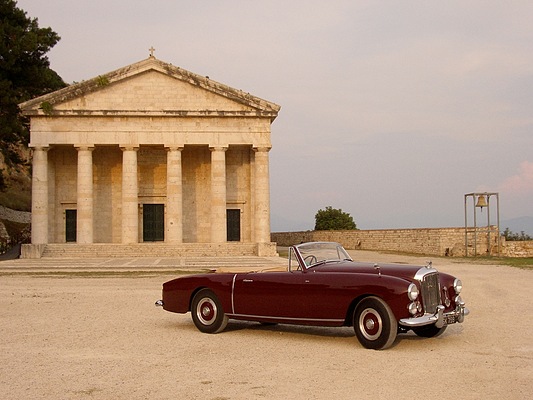 Bentley Continental R Graber (1954) - bei einem Ausflug ni Griechenland