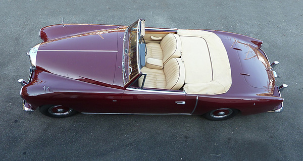 Bentley Continental R Graber (1954) - gut sichtbar hier, die spezielle Abdeckung der Hintersitze, zum Schutz für das darunterliegende Massgepäck