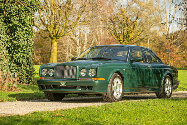 Bild: Bentley Continental R Le Mans (2001) - als Lot 130 an der Versteigerung der Oldtimer Galerie in Gstaad am 29. Dezember 2022
