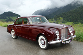 Bentley Continental S2 Flying Spur (1961) - als Lot 09 an der Bonhams Versteigerung Chantilly 2015